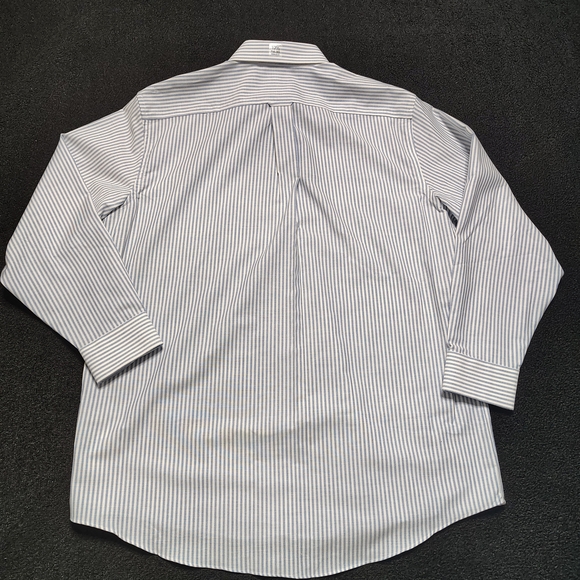 Stafford Mens Wrinkle Free Oxford Button Down Blue Stripe Shirt Size 17.5 34/35 - Picture 3 of 8